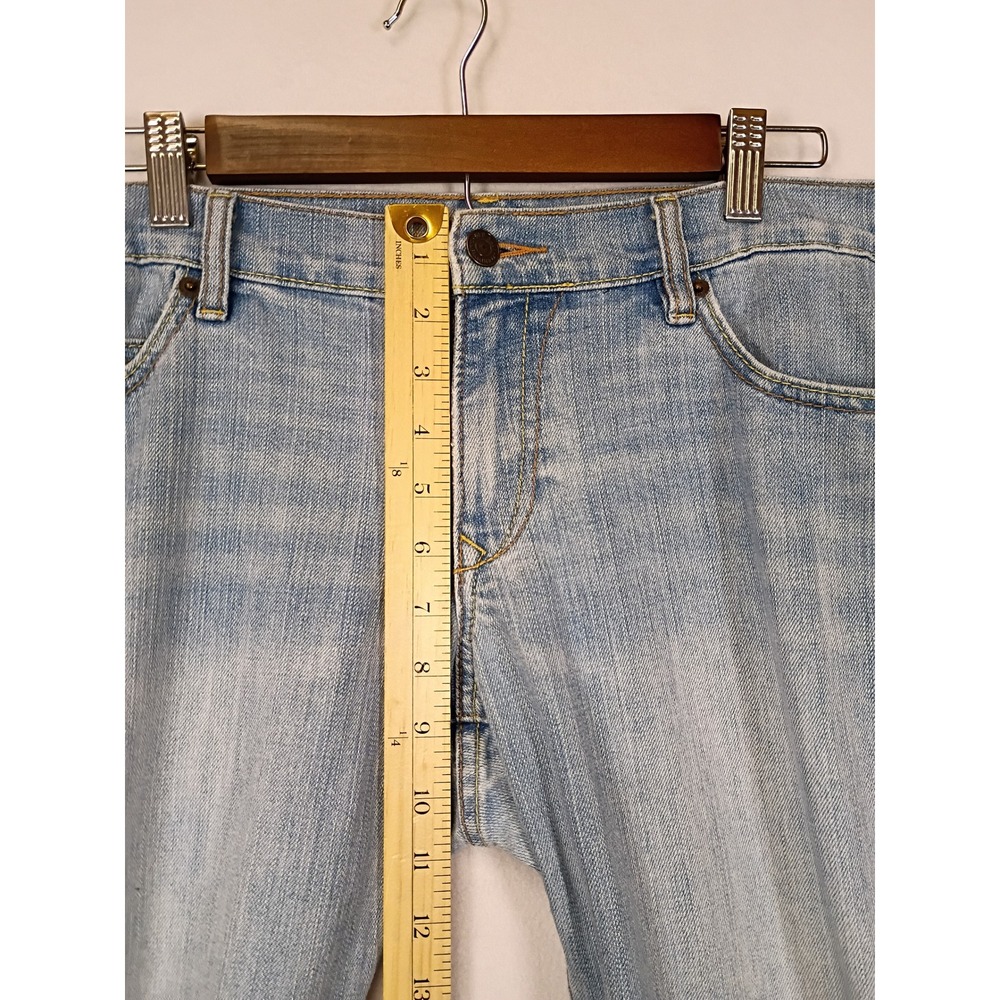 Y2K Casual Old Navy Womens 12 Short Light Wash The Diva Bootcut Stretch Jeans - Picture 7 of 10